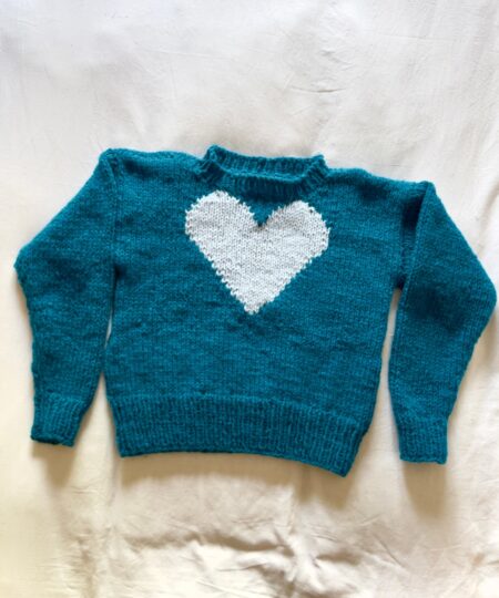 pattern maglia LoveMe sweater realizzato ai ferri in lana e alpaca