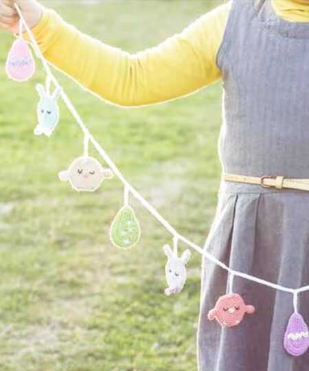 Amigurumi Modello Gratuito ovetti di pasqua realizzati all'uncinetto decorazioni pasquali handmade in cotone colorato