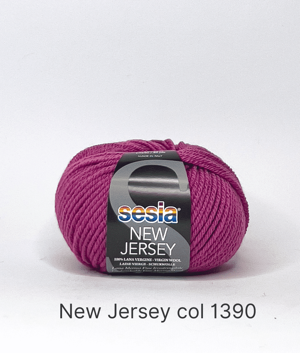 Kit Maglia: Home Design Cuscino Romantico in Lana - immagine 27