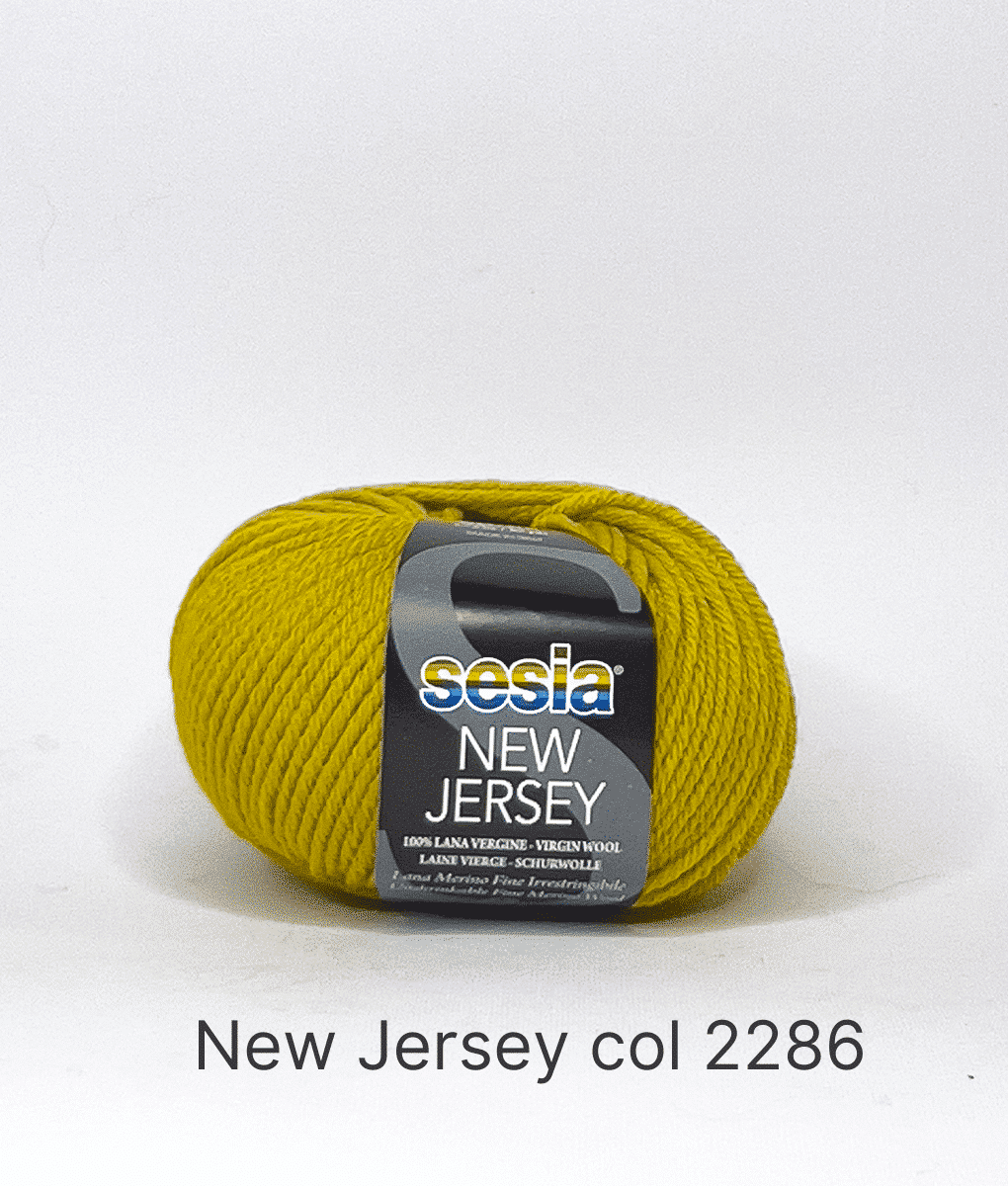 Kit Maglia: Home Design Cuscino Romantico in Lana - immagine 19