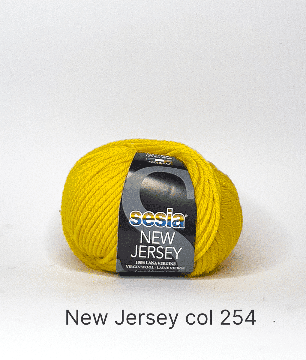 Kit Maglia: Home Design Cuscino Romantico in Lana - immagine 42