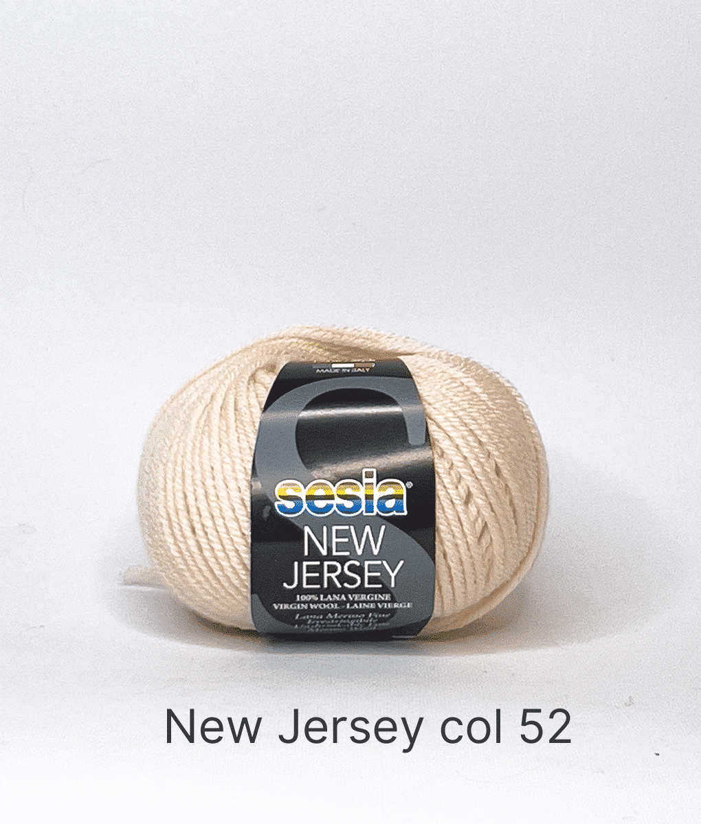 Kit Maglia: Home Design Cuscino Romantico in Lana - immagine 52