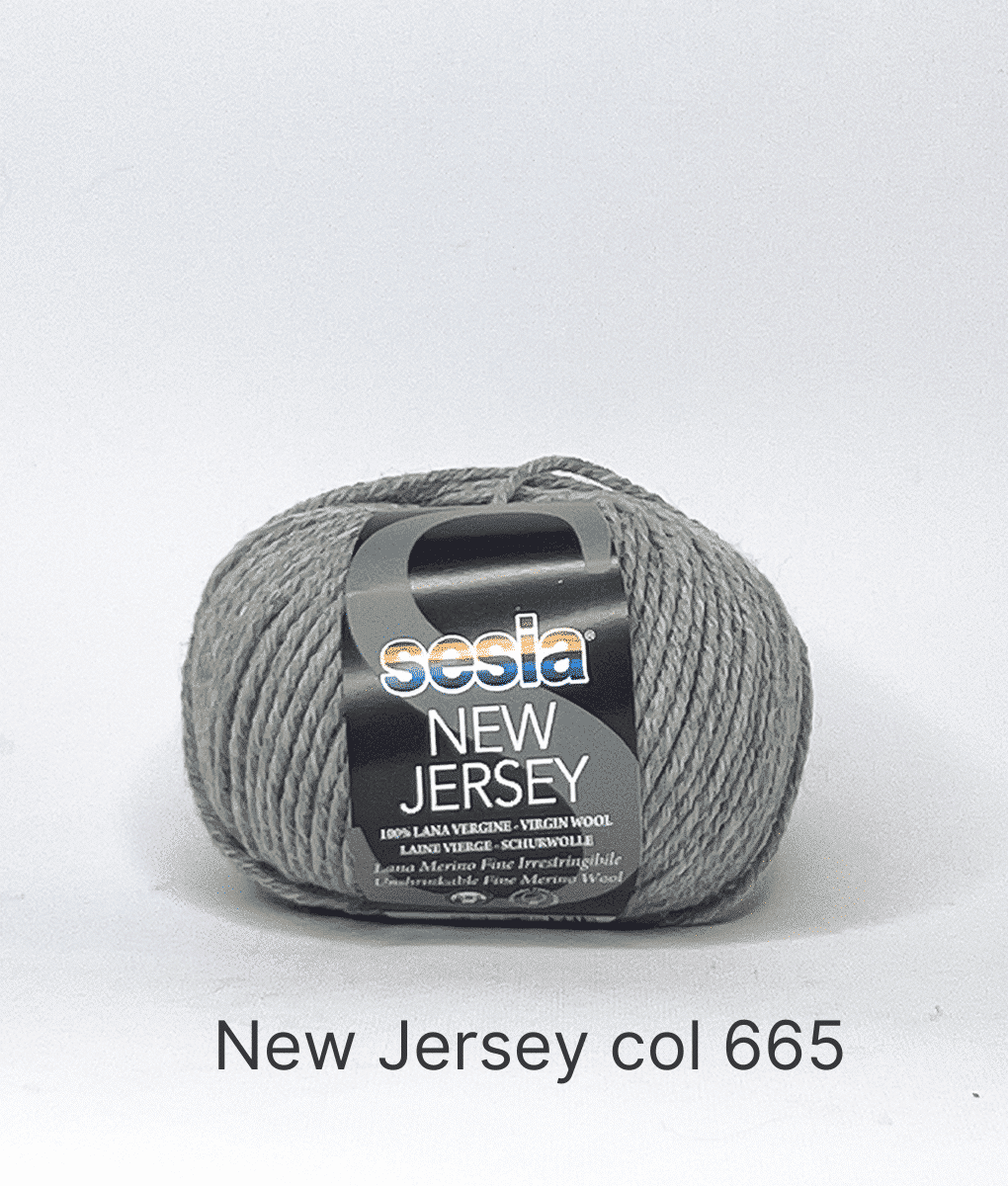 Kit Maglia: Home Design Cuscino Romantico in Lana - immagine 37