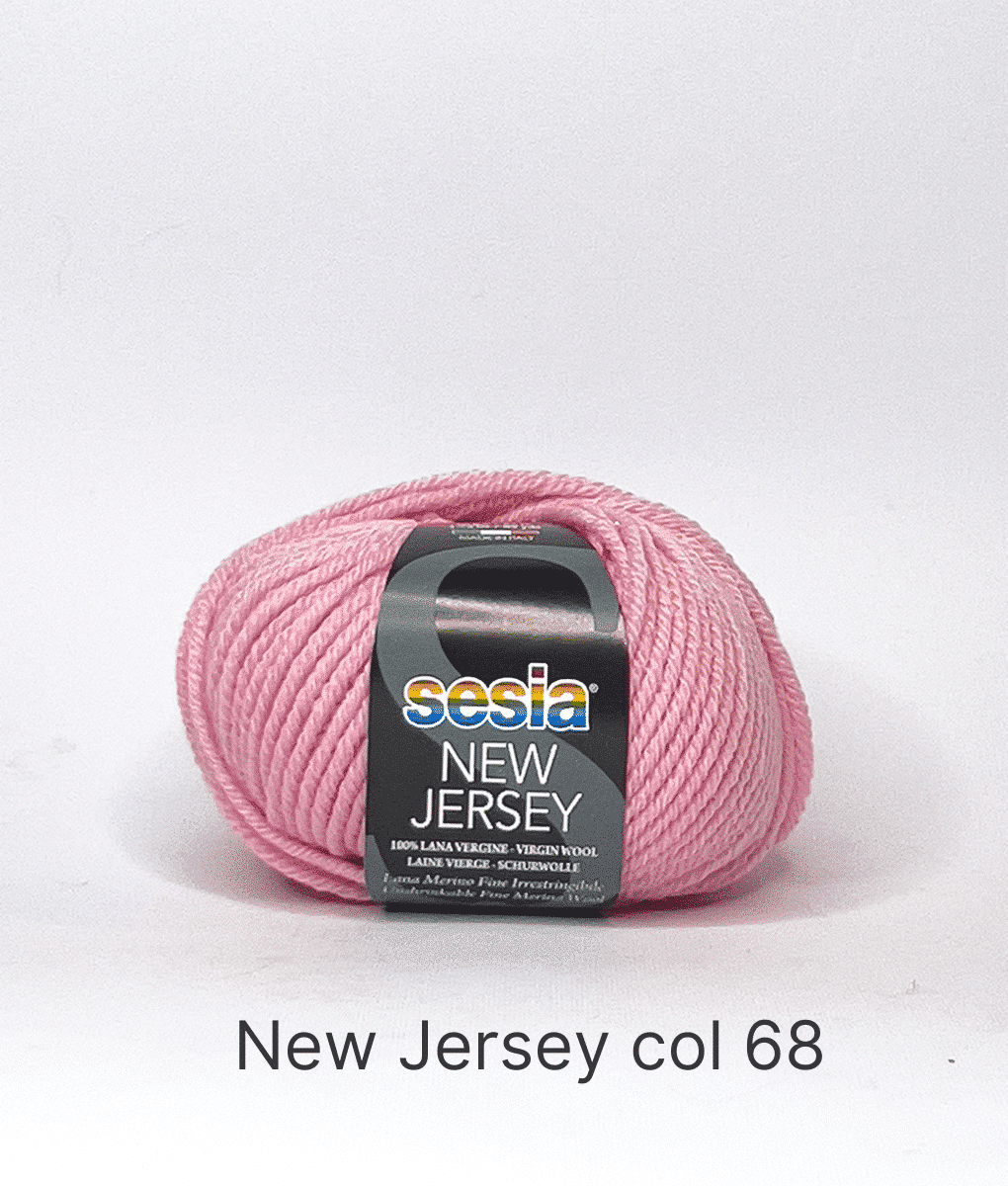 Kit Maglia: Home Design Cuscino Romantico in Lana - immagine 49