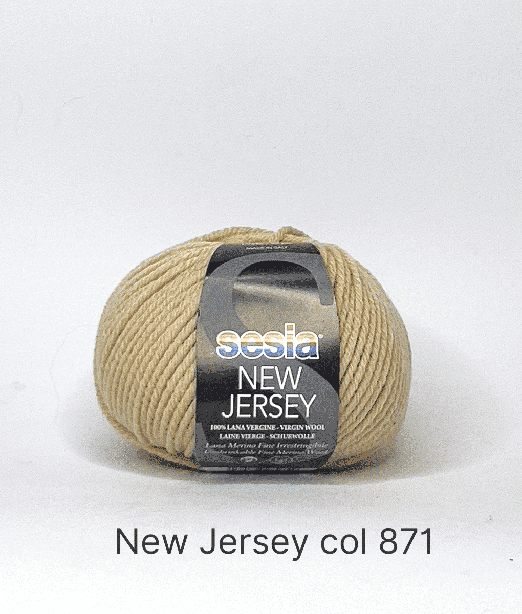 Kit Maglia: Home Design Cuscino Romantico in Lana - immagine 36