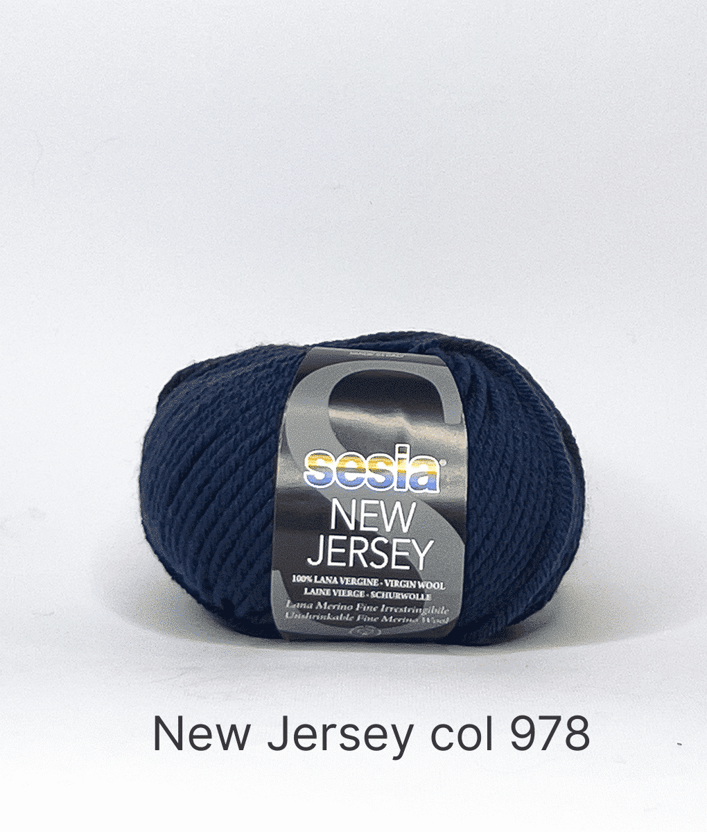 Kit Maglia: Home Design Cuscino Romantico in Lana - immagine 33