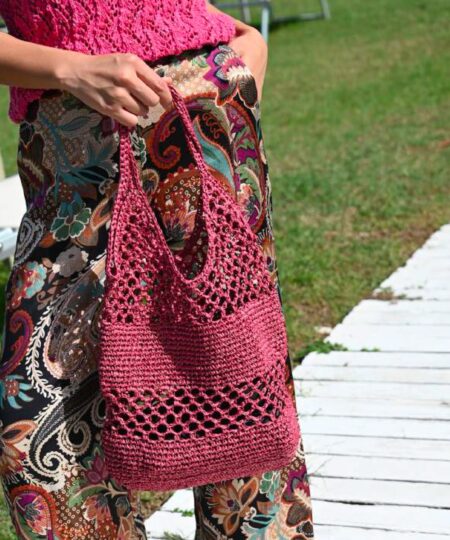 Negozio di filati on line. Kit Uncinetto Modello Uncinetto: Pattern borsa da spiaggia in rafia con filato in 100% viscosa colori vivaci