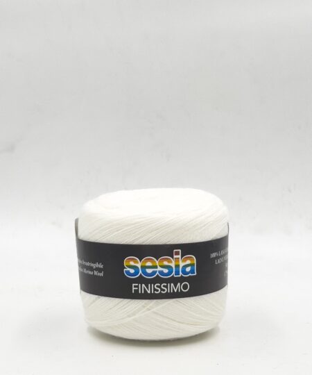 finissimo è il nuovo filato in 100% lana merino Extrafine di Manifattura sesia, filato irrestingibile totalmente made in italy da lavorare con il mohair