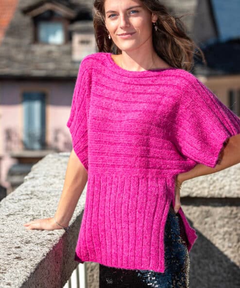 Online yarn store. Knitting Kit: Red Carpet the first knit on the needles if you are a beginner and love knitting here is the pattern for you