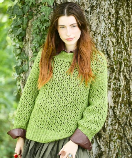 Eden la maglia calda ma soffice e leggera in lana di alpaca realizzato con filato Bonbon manifattura sesia con ferri circolari e puto traforato