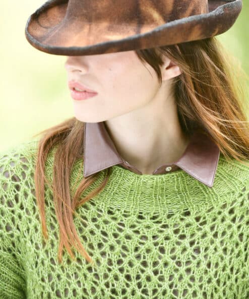 Eden the warm but soft and light alpaca wool knit made with sesia manufacture bonbon yarn with circular knitting needles and perforated puto