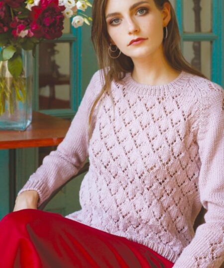 Kit Maglia Monaco un maglione semplice ma elegante realizzato con i ferri n 4,5 mm in pura lana merino sesiafilati