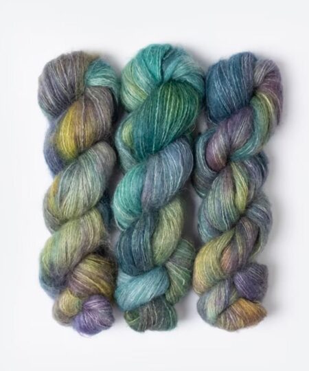 Baby alpaca and slana suri alpaca wool yarns Malabrigo Beautiful hand-dyed yarns in shaded colors limited edition of Blue Sky Fibers