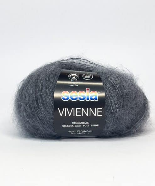 Il mohair fibra tra le più pregiate è ottenuto dalla lavorazione del pelo di capra d'Angora sesia filati ha una collezione unica