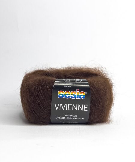 Il mohair fibra tra le più pregiate è ottenuto dalla lavorazione del pelo di capra d'Angora sesia filati ha una collezione unica