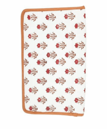 KnitPro Eternity Assorted Needle Case è una grande e bella custodia in cui riporre i tuoi ferri da maglia