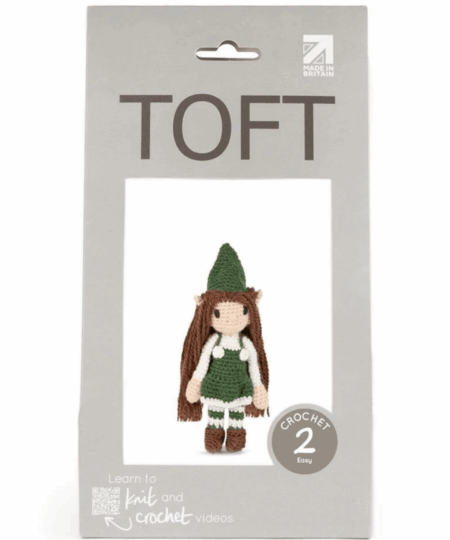 Elfie Doll è un Kit Amigurumi con Filati Toft un regalo ideale per gli amanti dell'uncinetto anche per i principianti e esperti