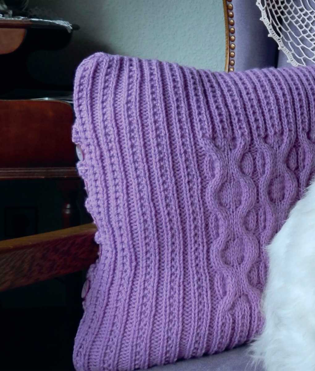 Kit Maglia: Home Design Cuscino Romantico in Lana