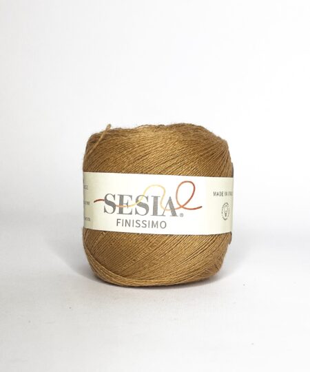 finissimo è il nuovo filato in 100% lana merino Extrafine di Manifattura sesia, filato irrestingibile totalmente made in italy da lavorare con il mohair