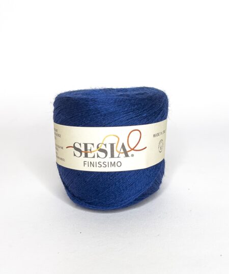 finissimo è il nuovo filato in 100% lana merino Extrafine di Manifattura sesia, filato irrestingibile totalmente made in italy da lavorare con il mohair