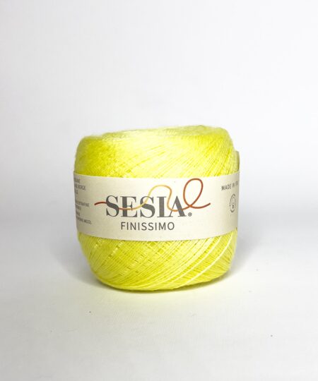 finissimo è il nuovo filato in 100% lana merino Extrafine di Manifattura sesia, filato irrestingibile totalmente made in italy da lavorare con il mohair