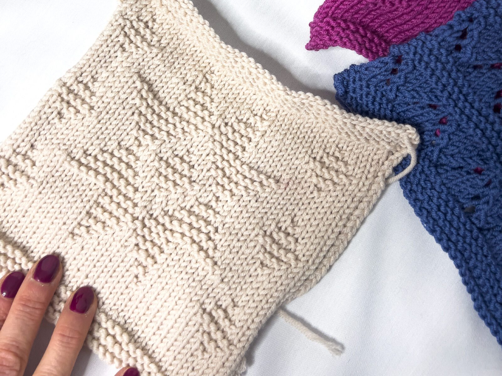 presentazione progetto ai ferri KAL coperta punti trecce e losanghe ai ferri in lana merino 100% Nordica Sesia Filari